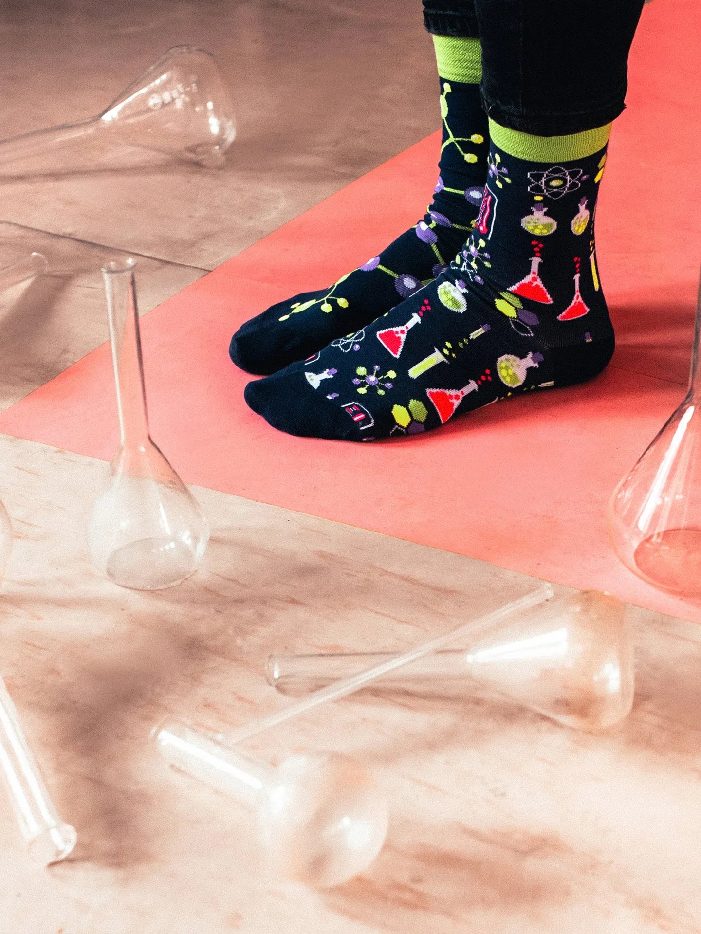 regular-socks-chemistry-12/12ac5011d8c62cc9eaa25a65ac52699533b487cb