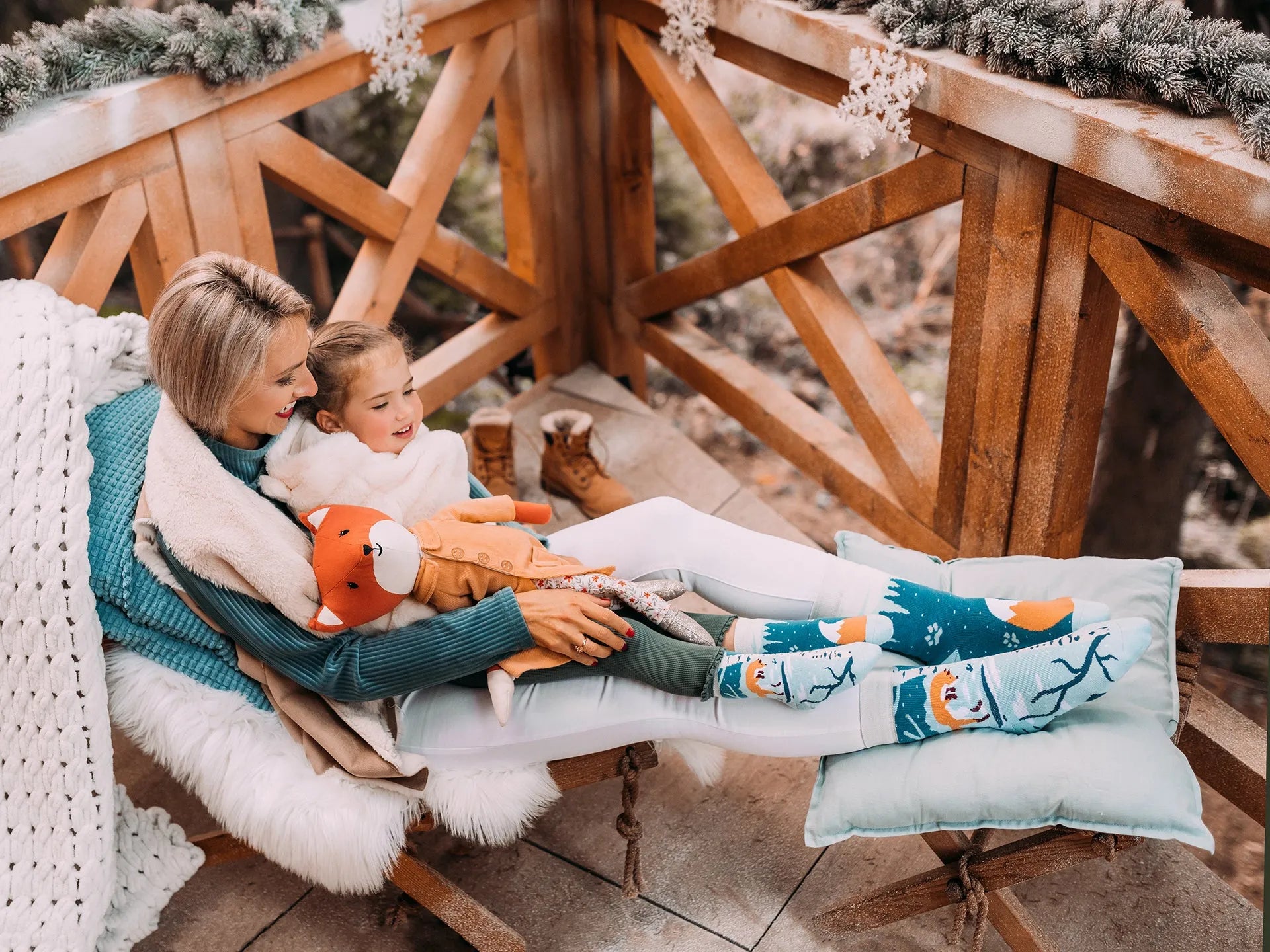 kids-warm-socks-fox-in-winter-1b/1bcc0f93e5aac38b370296c9a95023d59d880efb