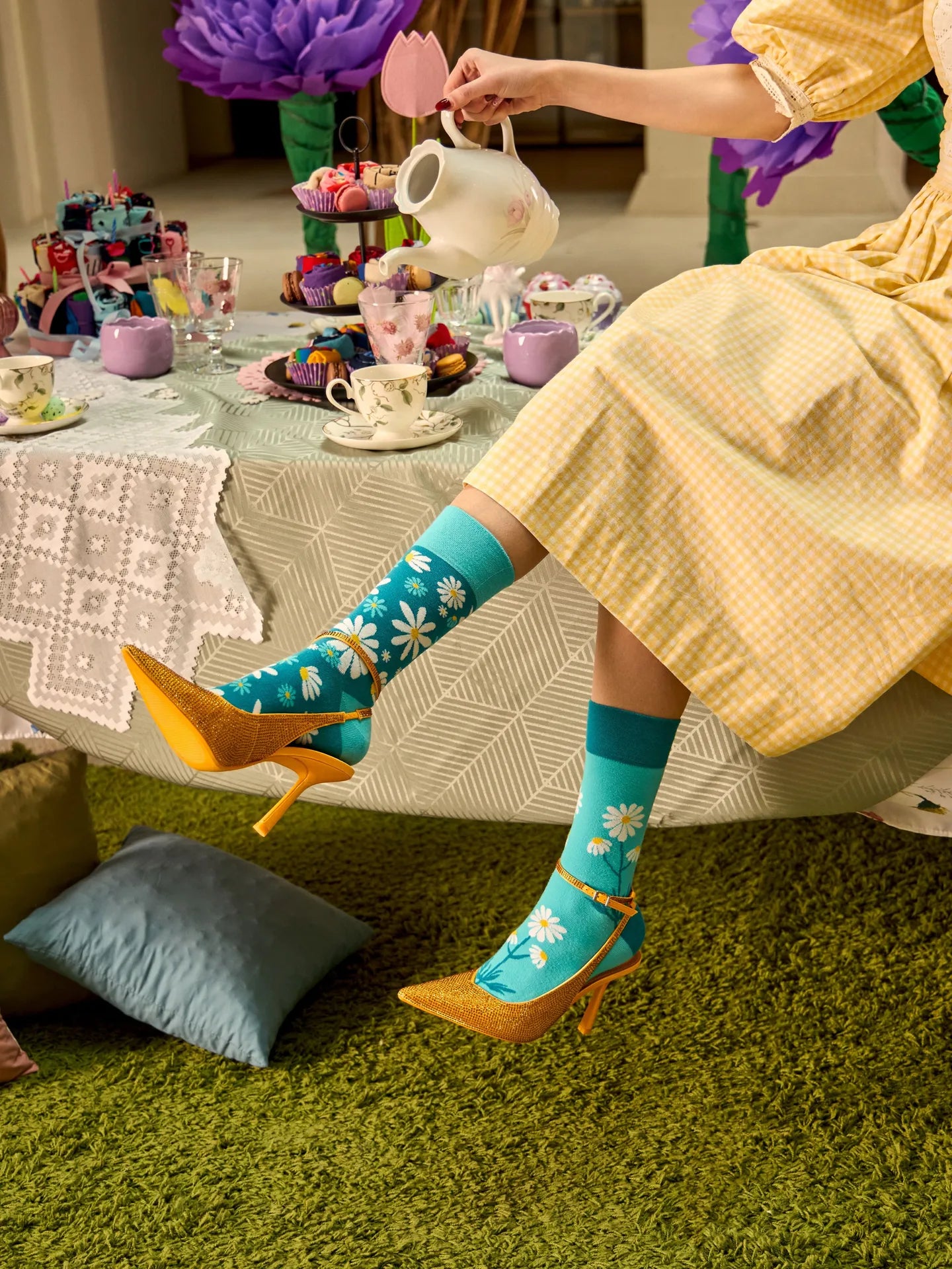 regular-socks-chamomile-02-1f/1f508926d6ff48bbd6049b47ee8306e09bff4cf7