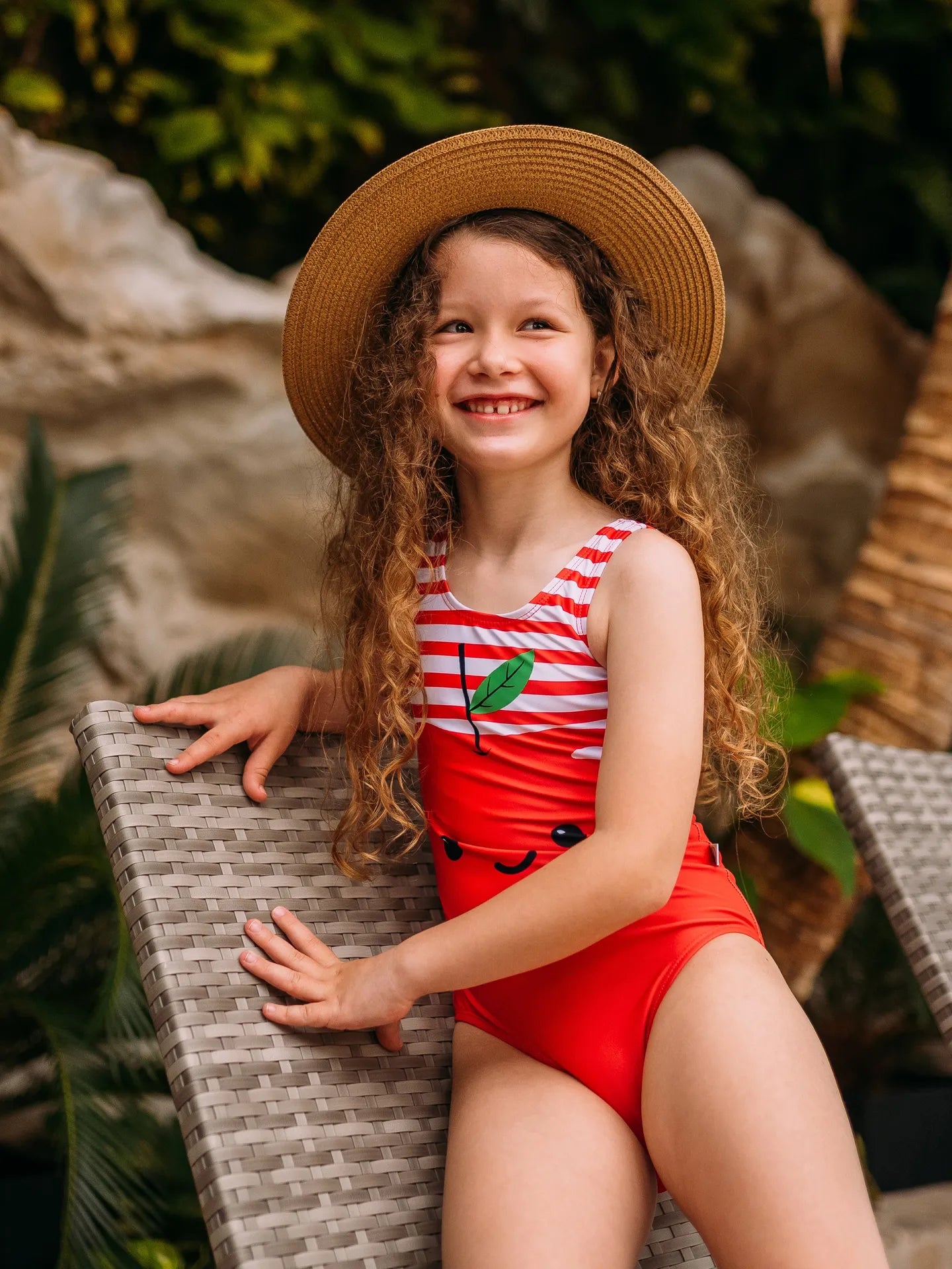 girls-swimsuit-happy-apple-23/23d7a51b441d854c3ff198358193fe5b097e9a36