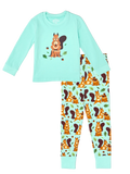 Vrolijke kinderpyjama Eekhoorn in het bos