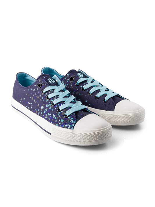 canvas-shoes-raindrops-57/57b19330a3193add63508b31ea2c81ad37b732ce
