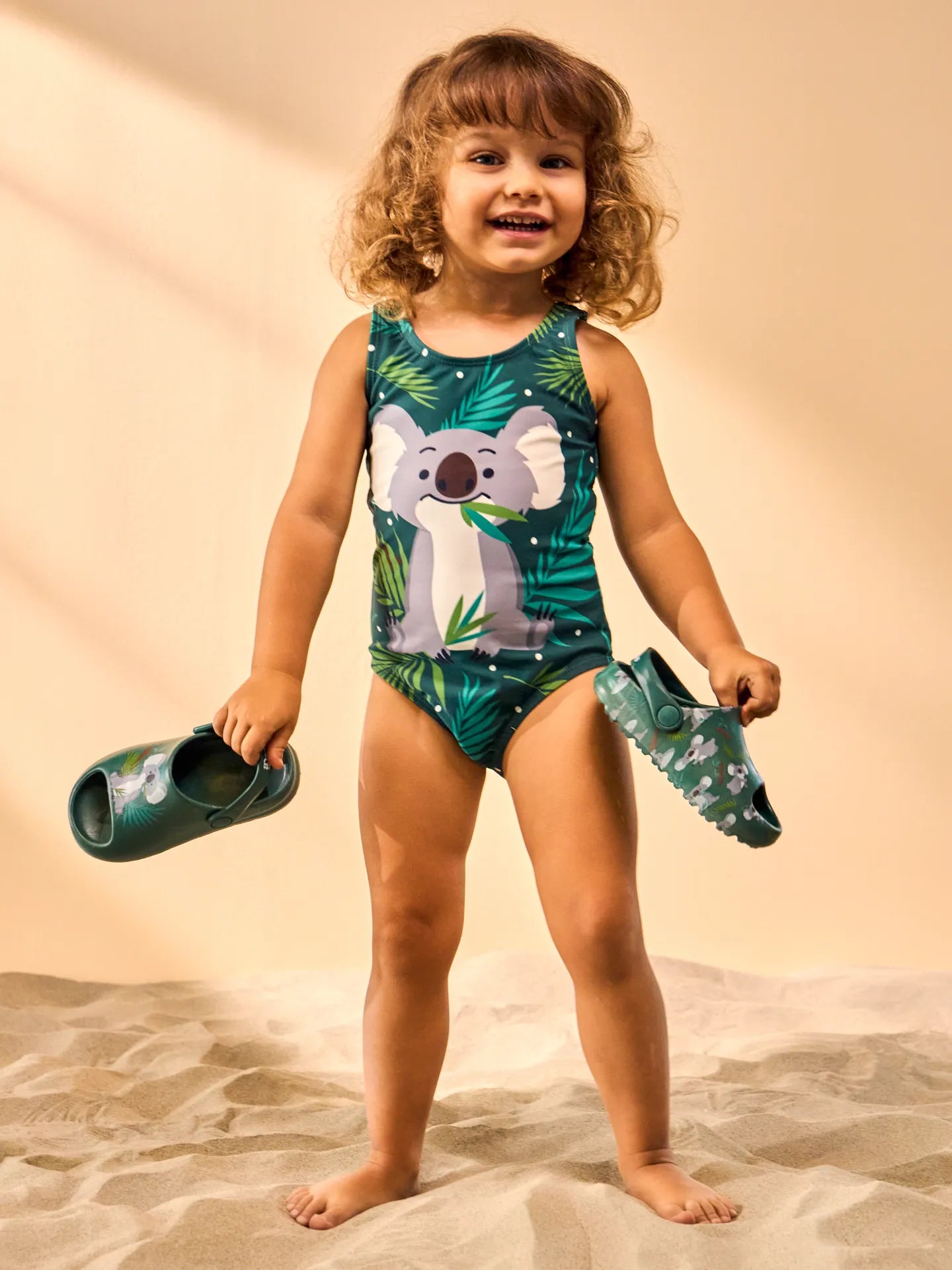 girls-swimsuit-koala-leaves-5f/5f522b0a532b3cd6b5bc03b89377aedcebb87424