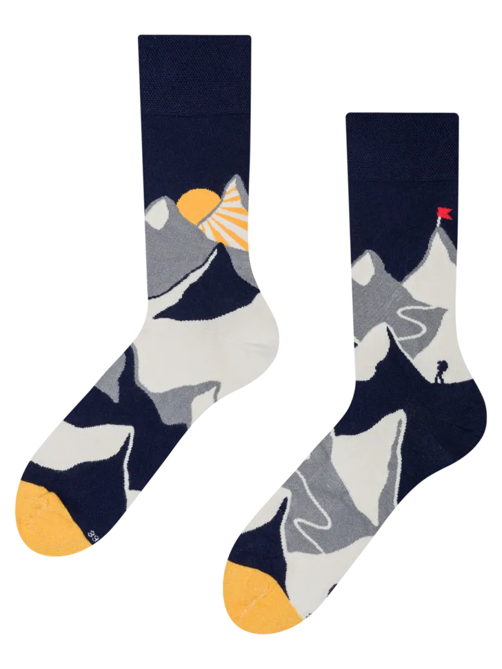 bamboo-regular-socks-mountain-sunset-60/60c2519c7822ad061dc3bfddb870d6ea88a9edee
