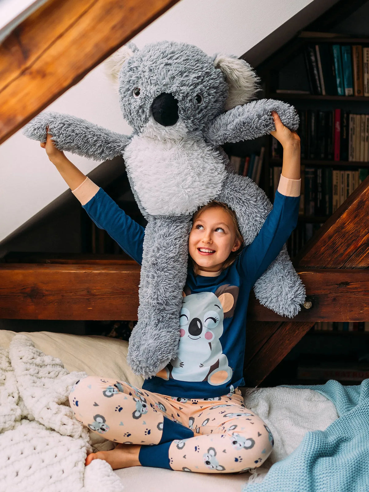 kids-pyjamas-happy-koala-7f/7f7cf96dac5924376ed3d8dd1c4504eb17ea14b1