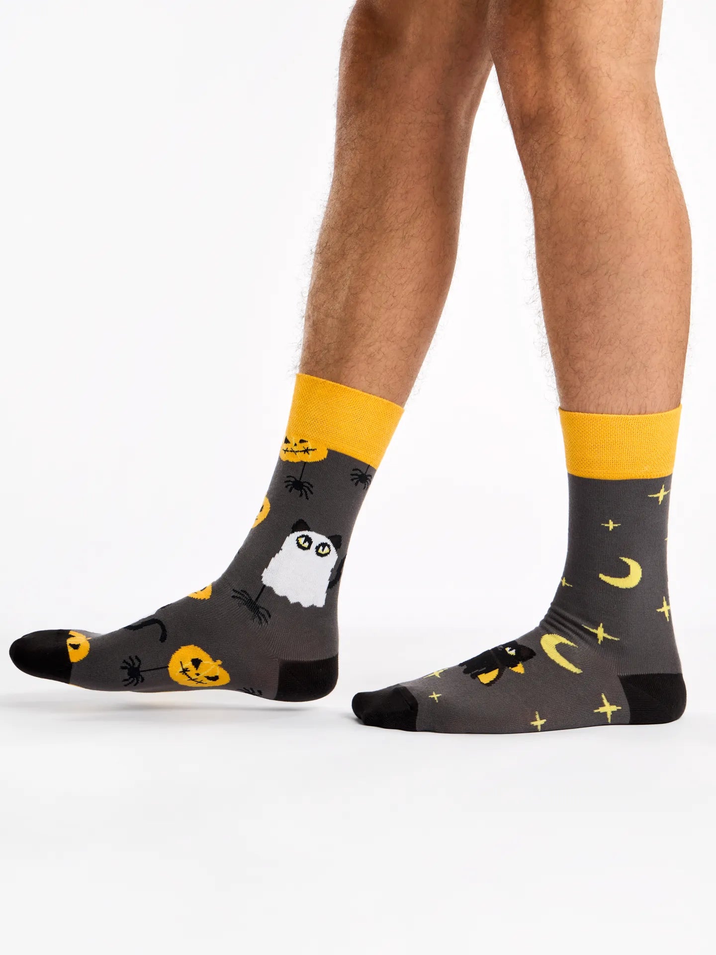 regular-socks-halloween-cat-okt-a7/a78e8ccadfb86427c0a571109a46d5c64af22bea