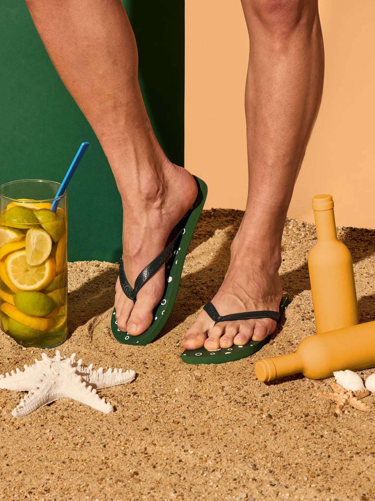 flip-flops-beer-bubbles-b3/b37556e74f77c0966ca7f4ca95762d4db1ab4fc1