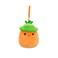 Squishmallows Clip-On Caroleena de oranje wortel met emmerhoed, 9 cm