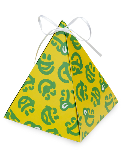 pyramid-gift-box-dedoles-c5/c5ac365f16c7609bf5db49956a660693ced74c24