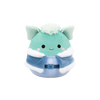 Squishmallows Troye de bleek blauwgroene goblin met winter outfit, 20 cm