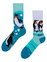 regular-socks-penguins-d3/d30cd1d43e4bfaf9bc609176f5d1aabe961258e0