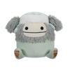 Squishmallows Evita de grijze bigfoot met trappershoed, 20 cm
